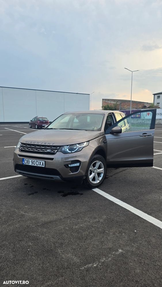 Land Rover Discovery Sport 2.0 l TD4 HSE Luxury - 6