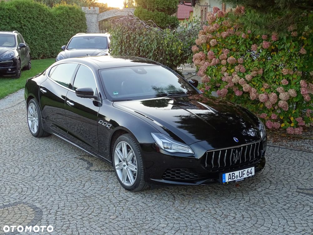 Maserati Quattroporte - 35