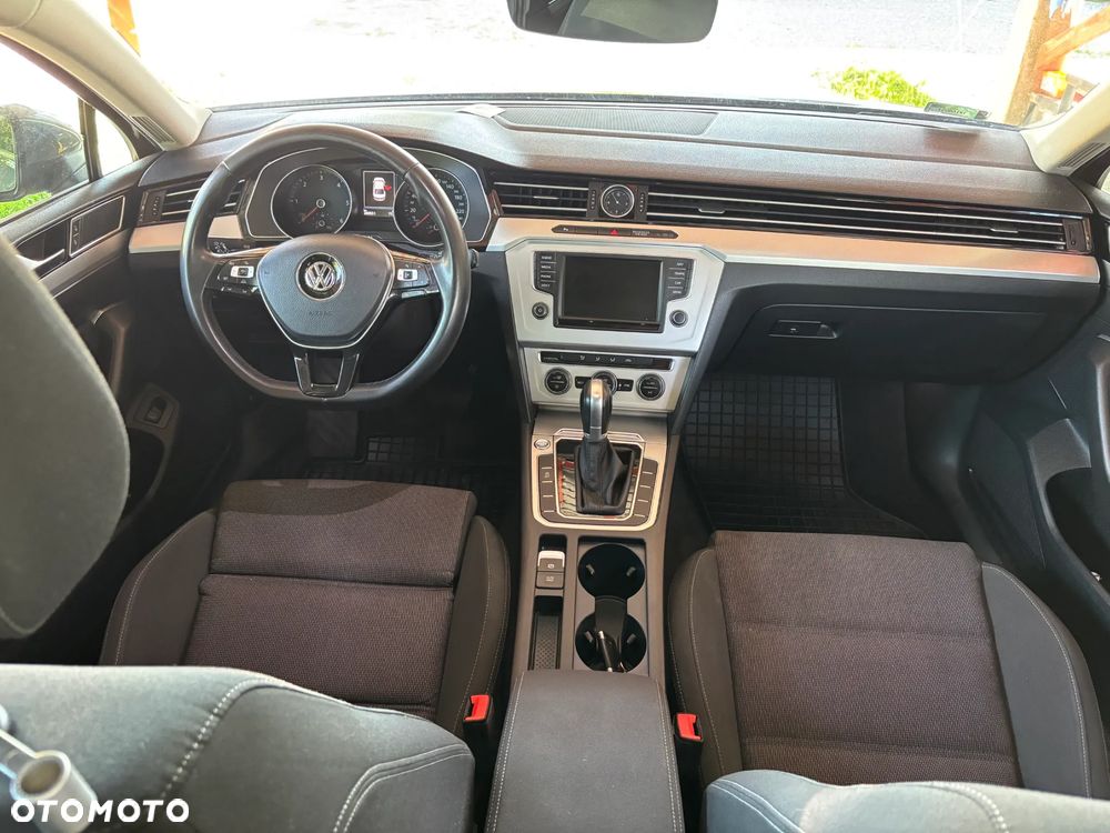 Volkswagen Passat 2.0 TDI BMT Comfortline DSG - 12