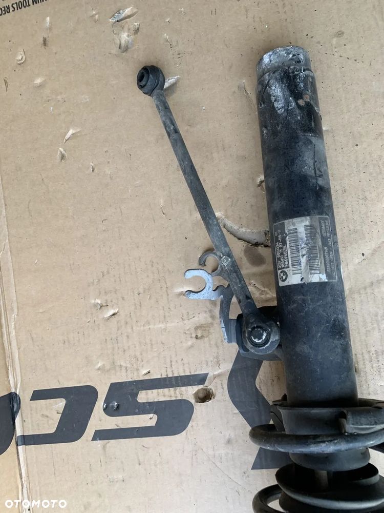 Amortyzator prawy przód przedni BMW X1 E84 6851334 - 3