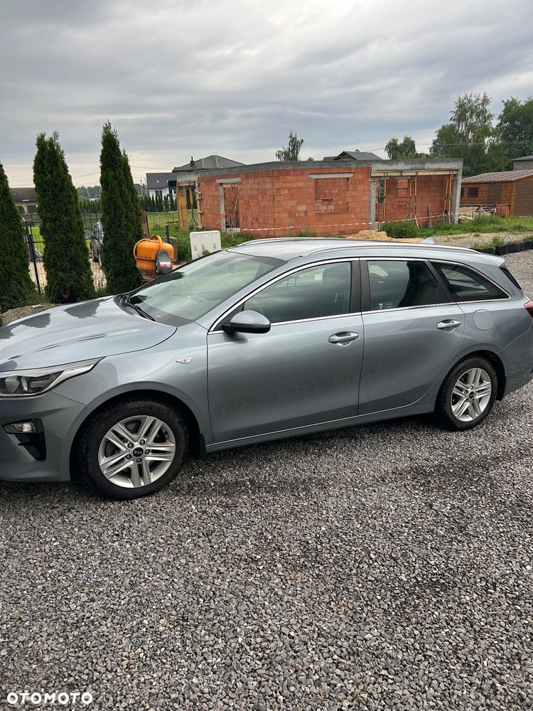 Kia Ceed 1.6 CRDi mHEV S - 6