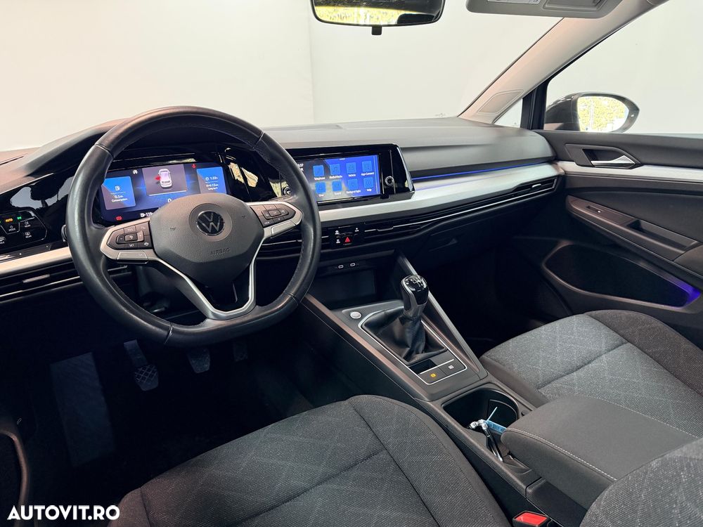 Volkswagen Golf - 16