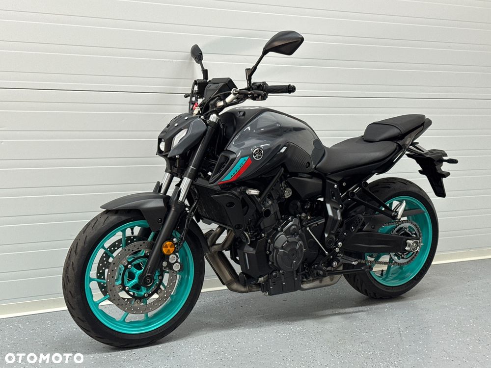 Yamaha MT - 18