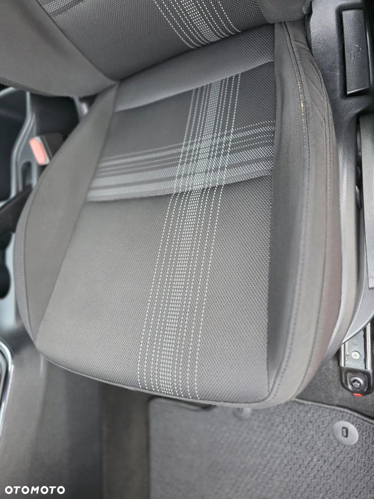 Hyundai i20 1.2 Comfort - 30