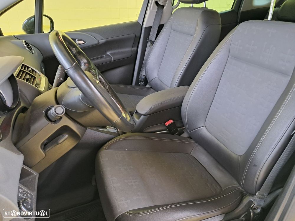 Opel Meriva 1.3 CDTi Cosmo - 10
