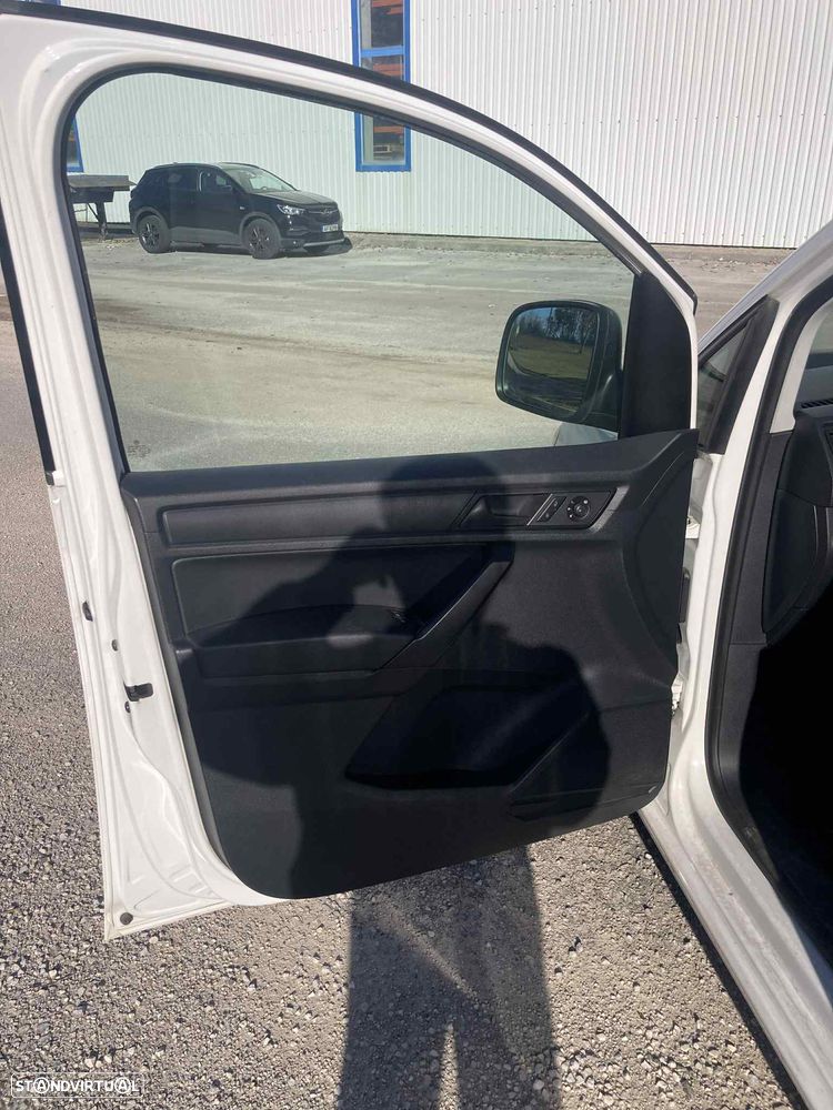 VW Caddy 2.0 TDi Extra AC BlueMotion - 12