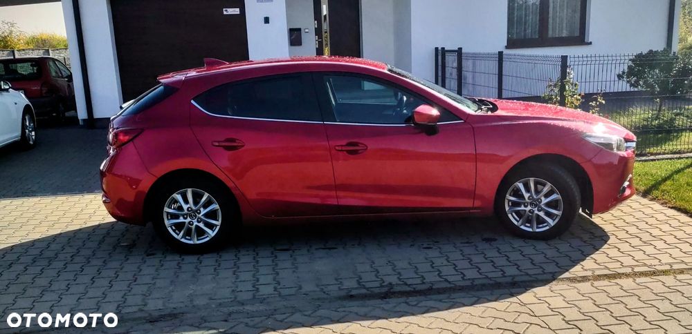 Mazda 3 2017 photo 2