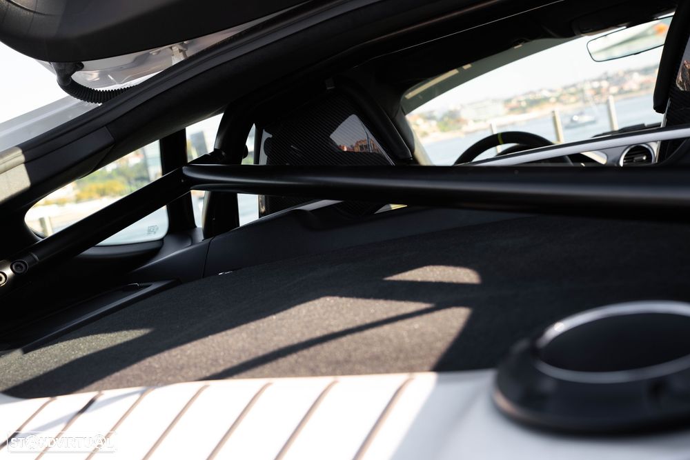 Porsche 718 Cayman GT4 PDK - 39