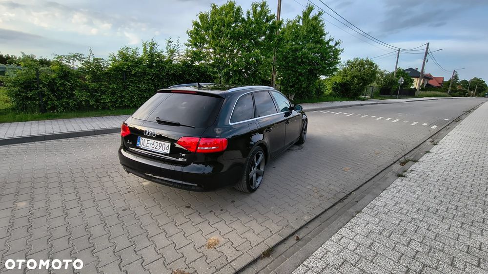 Audi A4 Avant 2.0 TDI DPF clean diesel Ambiente - 8