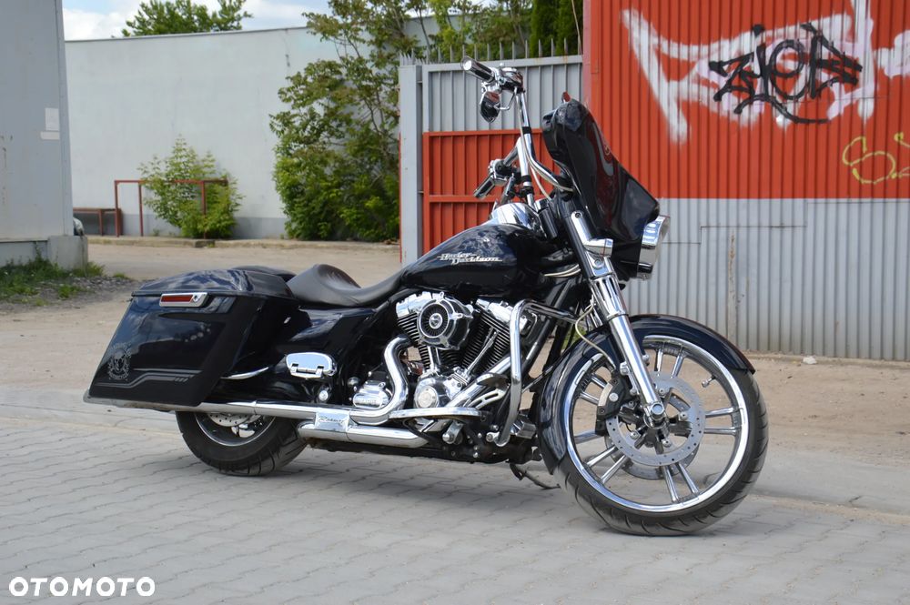 Harley-Davidson Touring Street Glide - 5