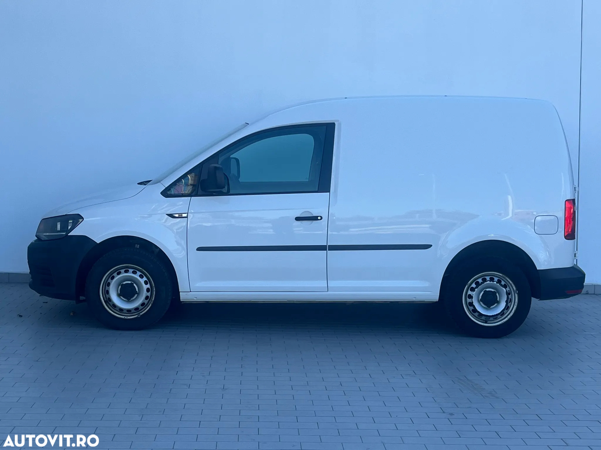 Volkswagen Caddy - 3