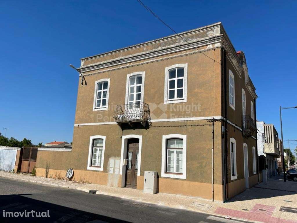 Edifício habitacional multifamiliar no coração de Grândola - Grande imagem: 4/4