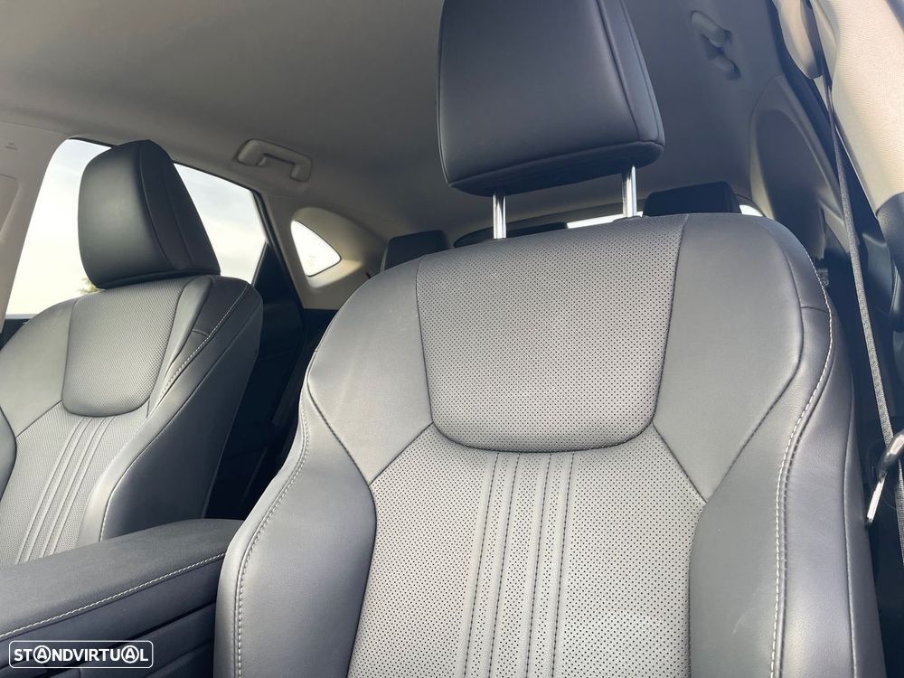Lexus NX 450h+ Executive - 34