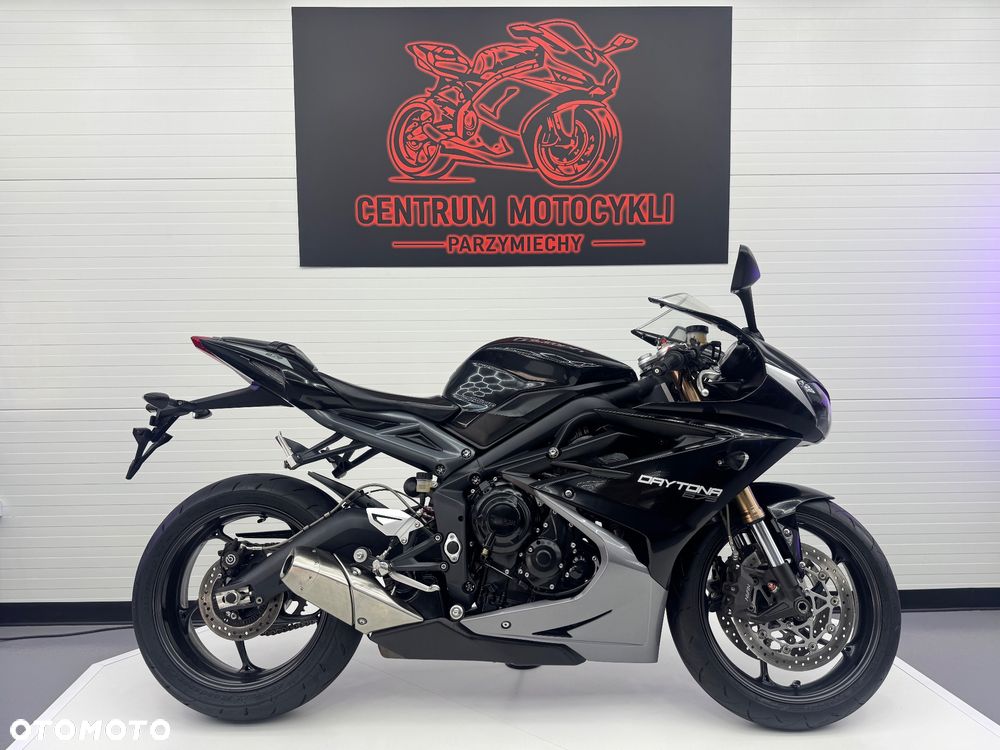 Triumph Daytona - 2