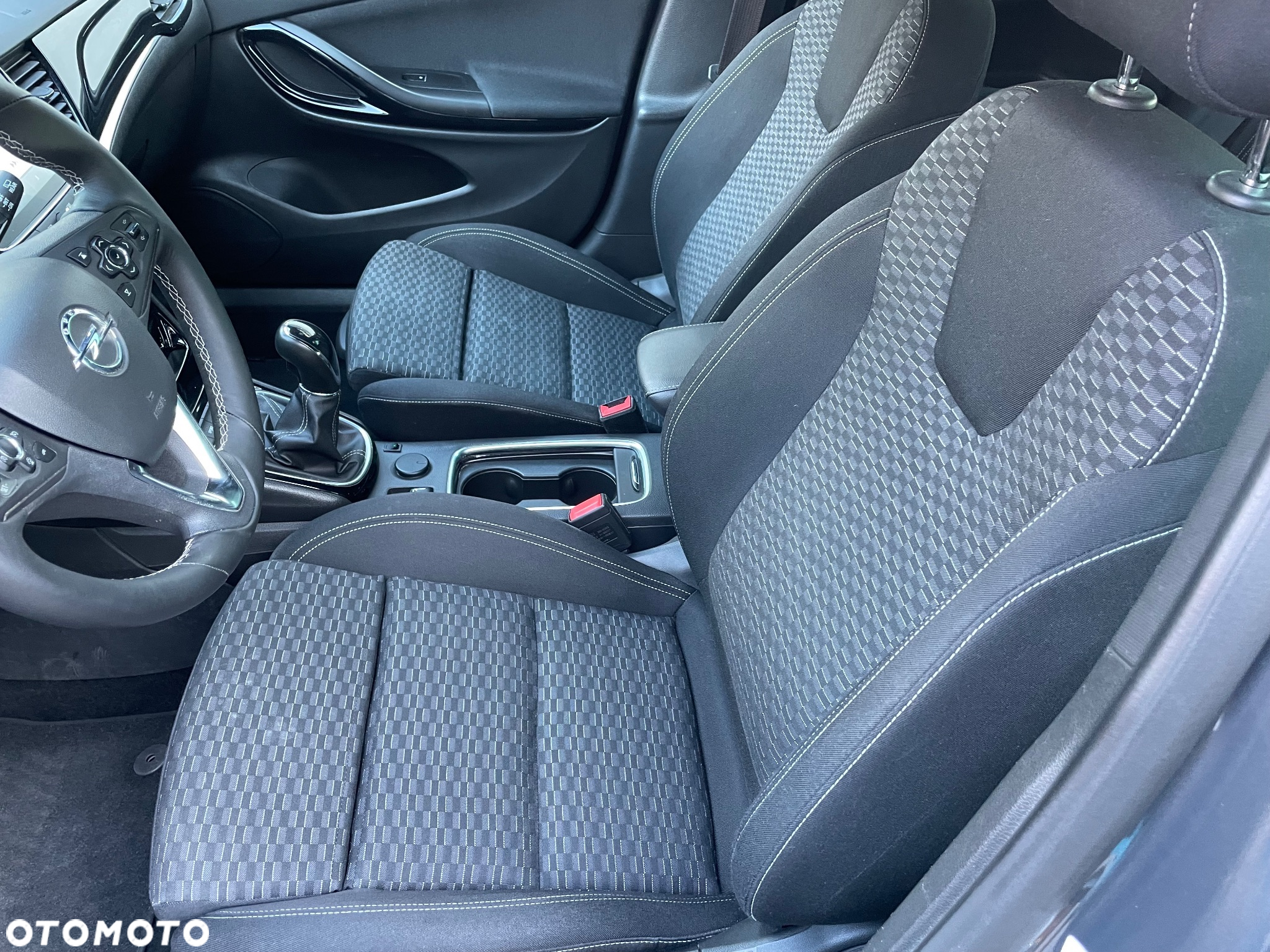 Opel Astra 1.6 D (CDTI) Start/Stop Innovation - 10