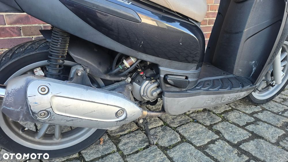 Piaggio Carnaby - 16