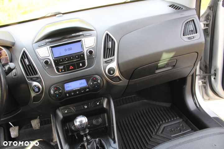 Hyundai ix35 1.7 CRDi Premium 2WD - 11