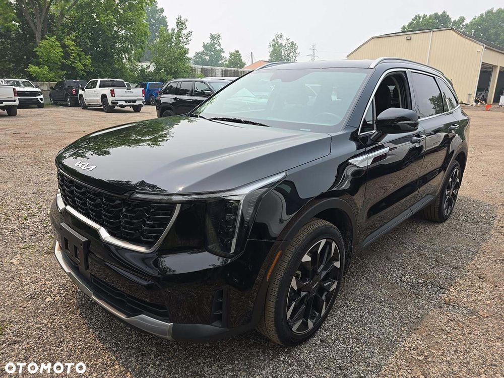 Kia Sorento - 1