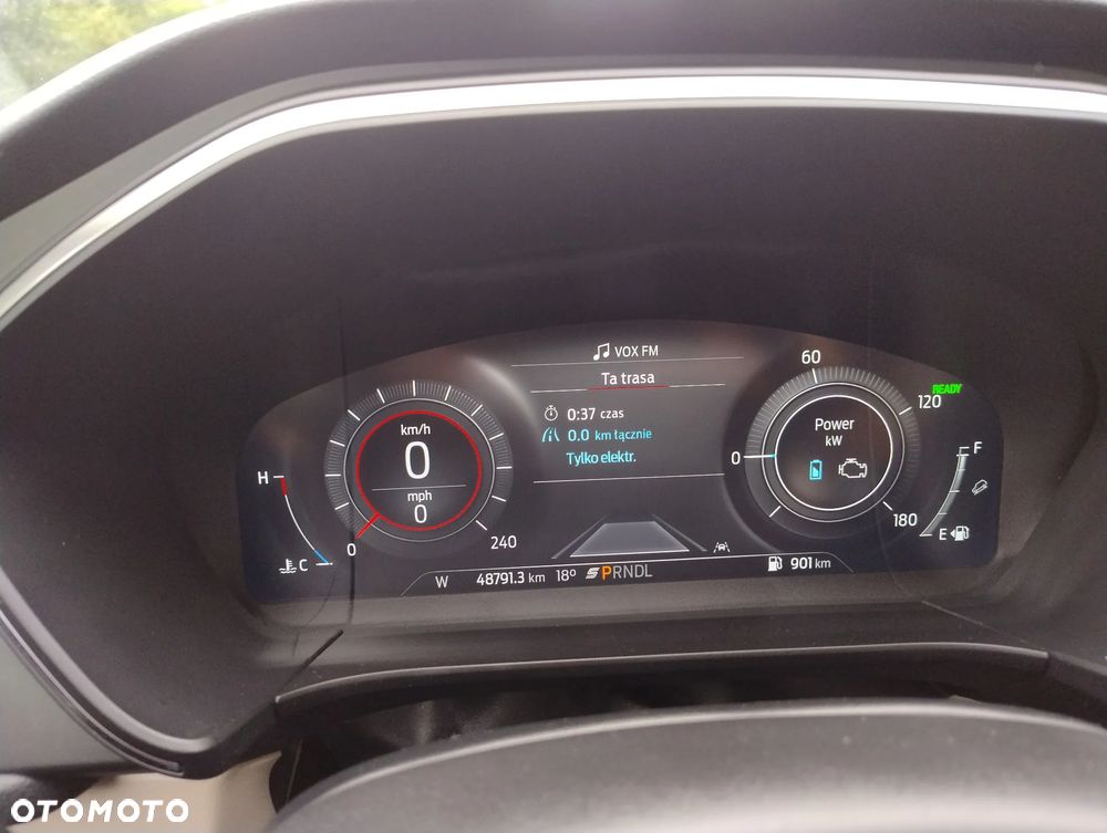 Ford Escape 2.5 Duratec FHEV 4x4 TITANIUM - 19