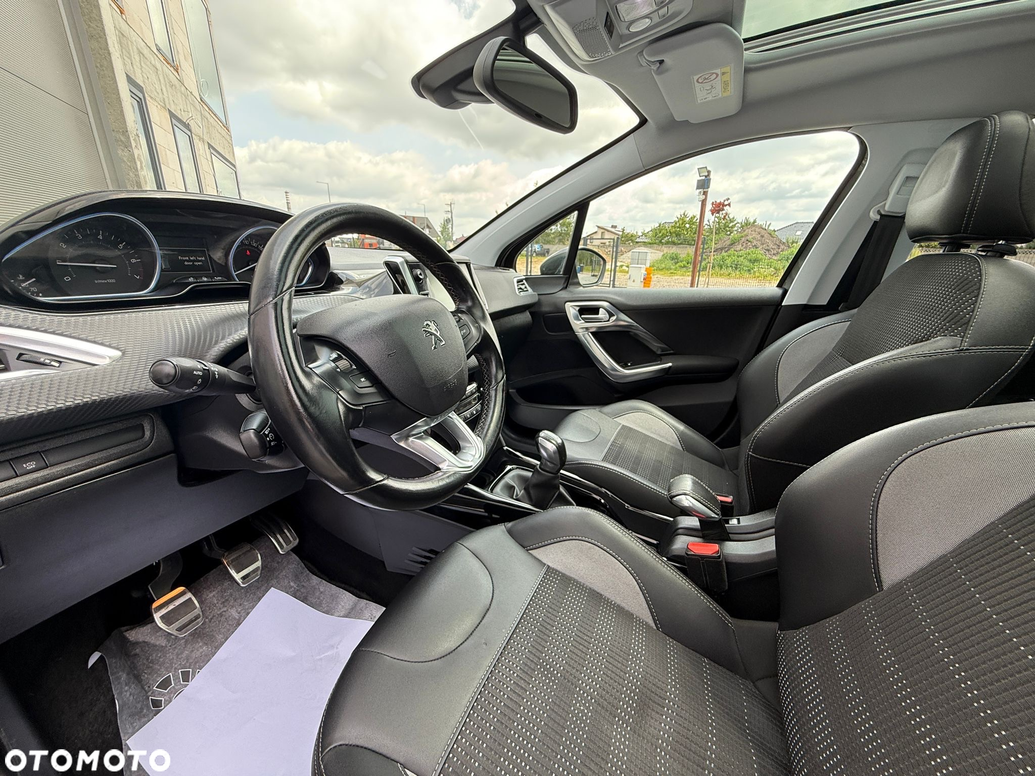 Peugeot 2008 PureTech 110 Stop&Start Crossway - 16