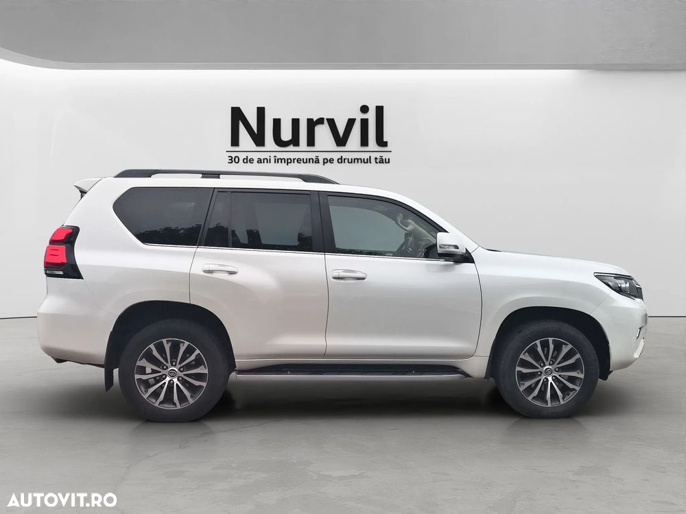 Toyota Land Cruiser - 6