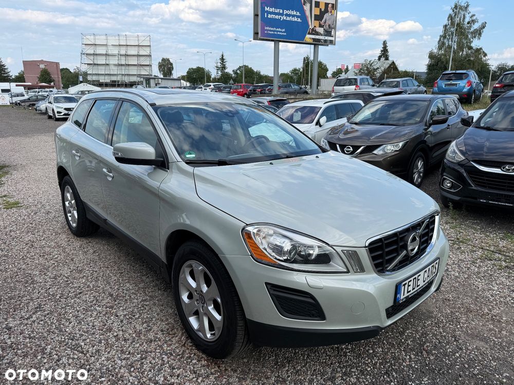 Volvo XC 60 D4 Momentum - 7