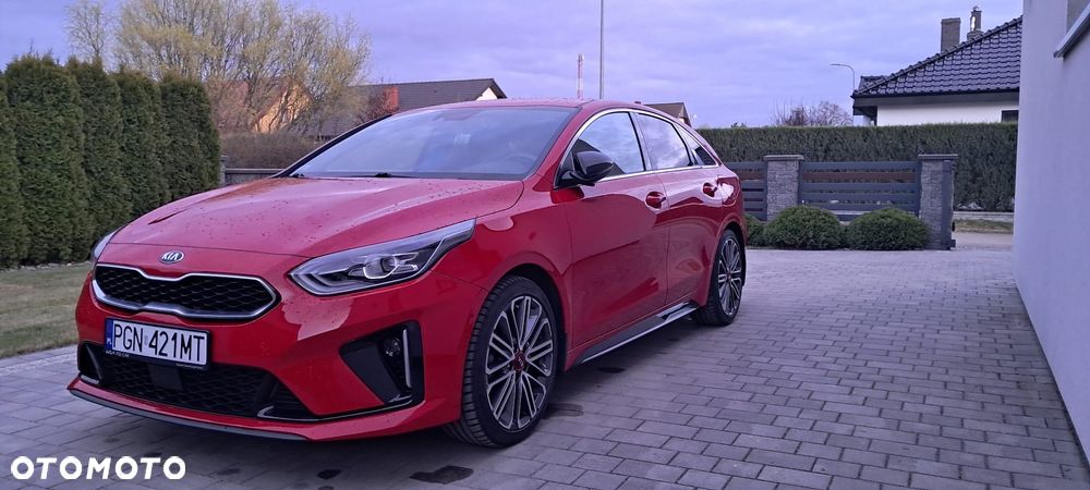 Kia ProCeed - 1