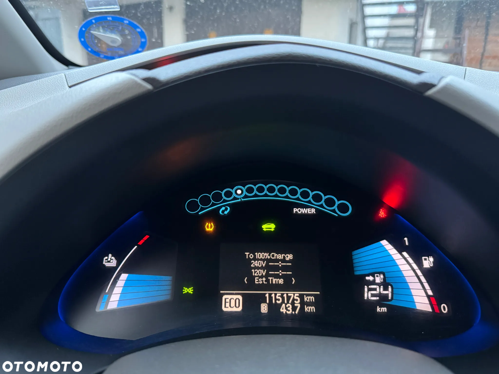 Nissan Leaf 24kWh Tekna - 13