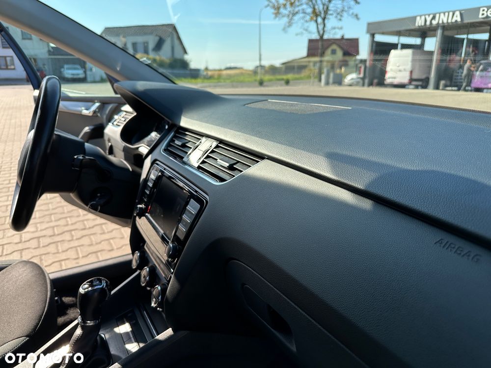 Skoda Octavia 2.0 TDI Joy DSG - 12