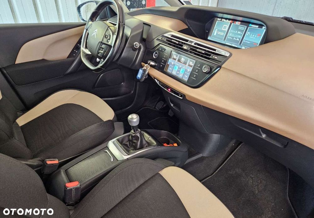 Citroën C4 Grand Picasso - 9