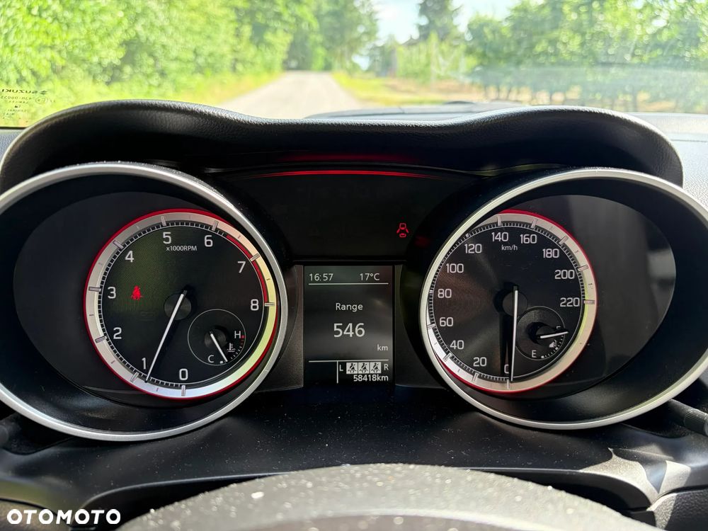 Suzuki Swift - 8