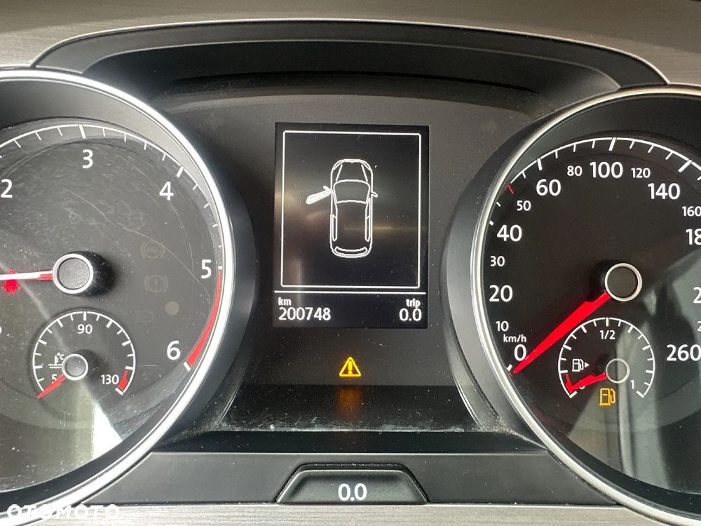 Volkswagen Golf 1.6 TDI BMT Comfortline - 9