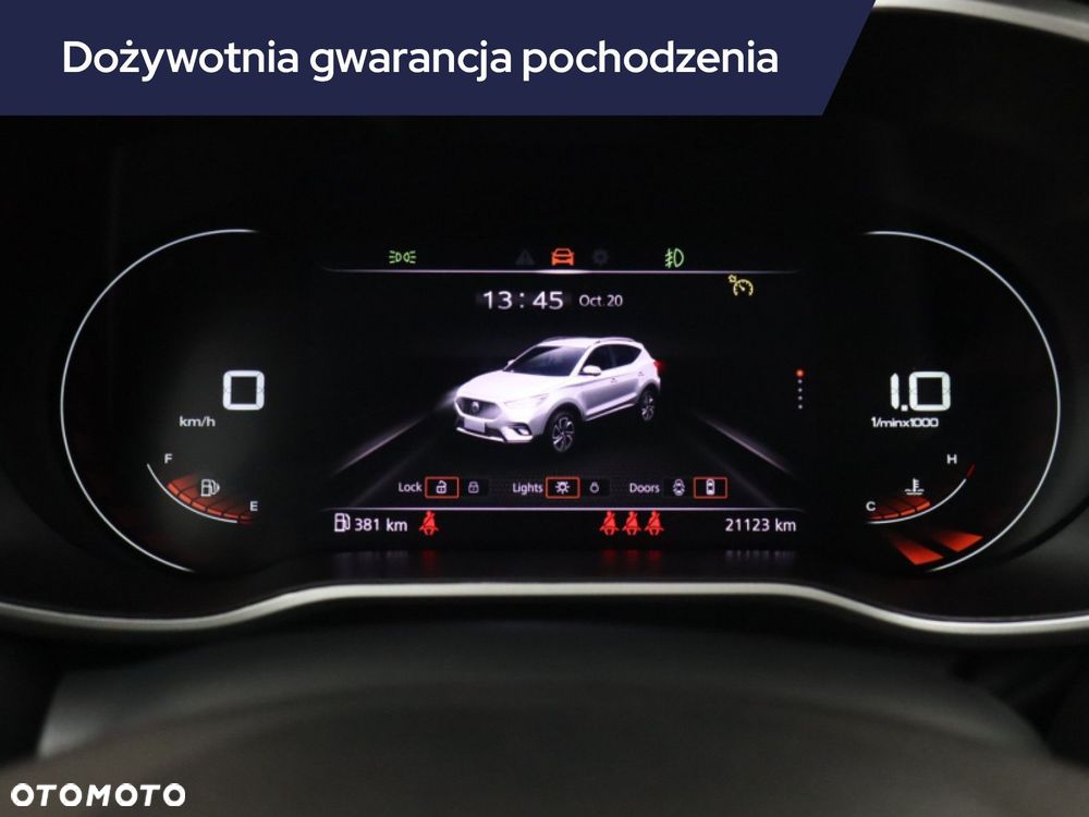 MG ZS - 13