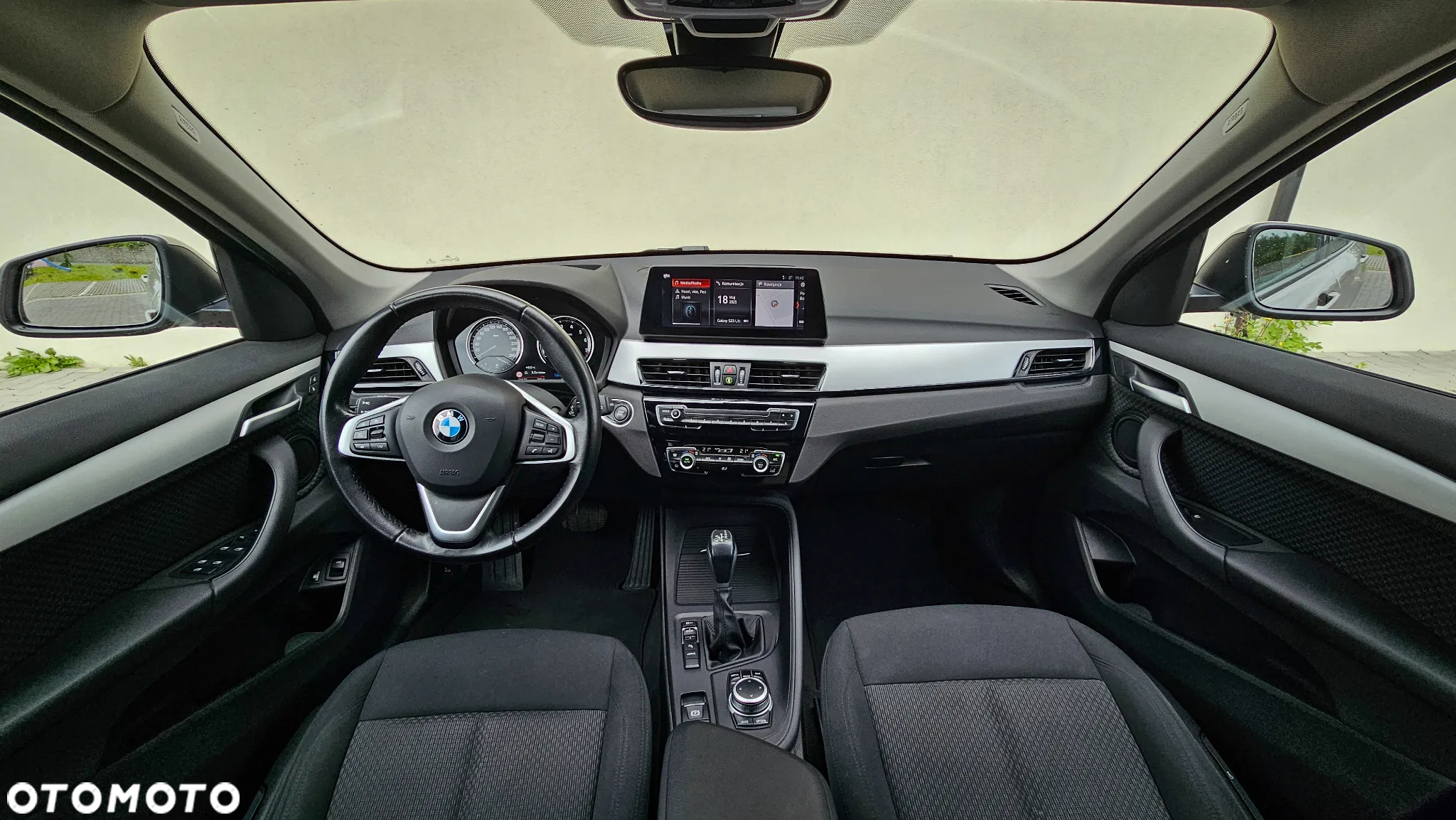 BMW X1 xDrive25e xLine - 8