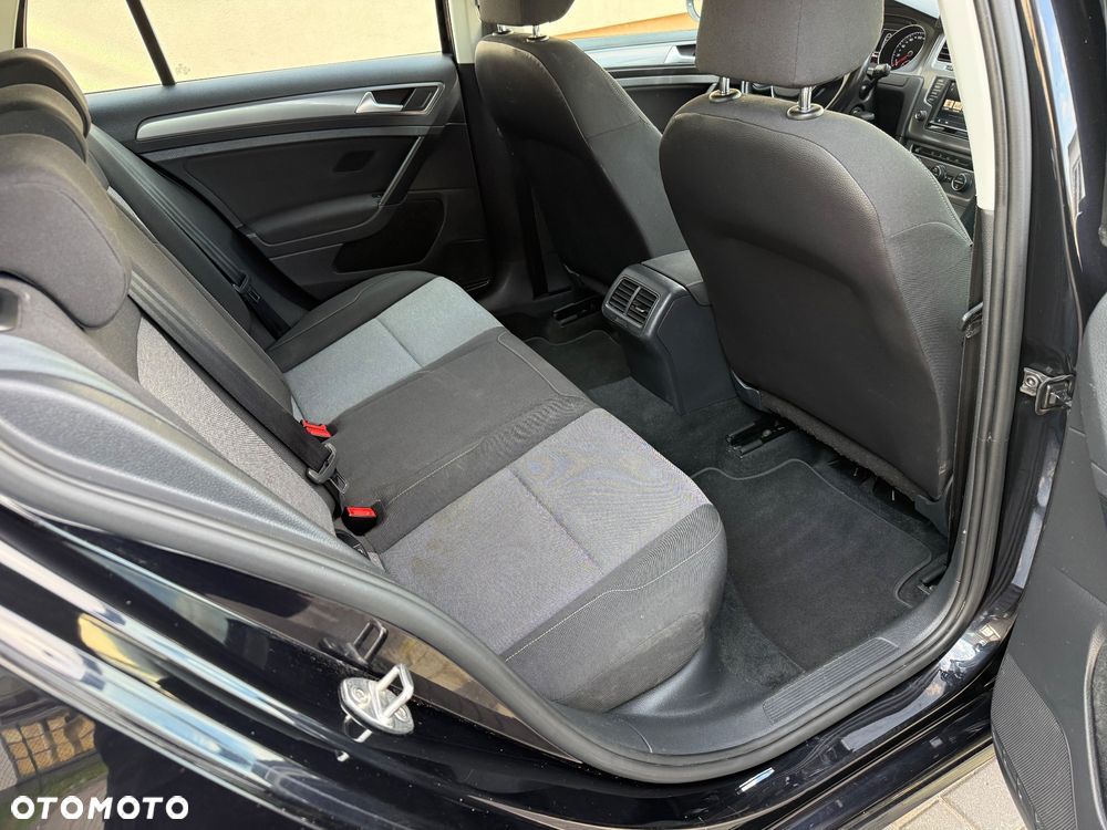 Volkswagen Golf 1.6 TDI BlueMotion Trendline - 11