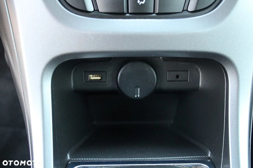 Opel Astra 1.4 Turbo Active - 11