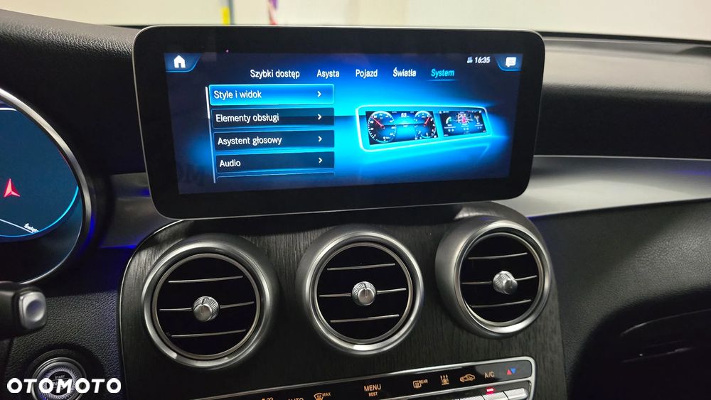 Mercedes-Benz GLC 300 de 4Matic 9G-TRONIC AMG Line - 29