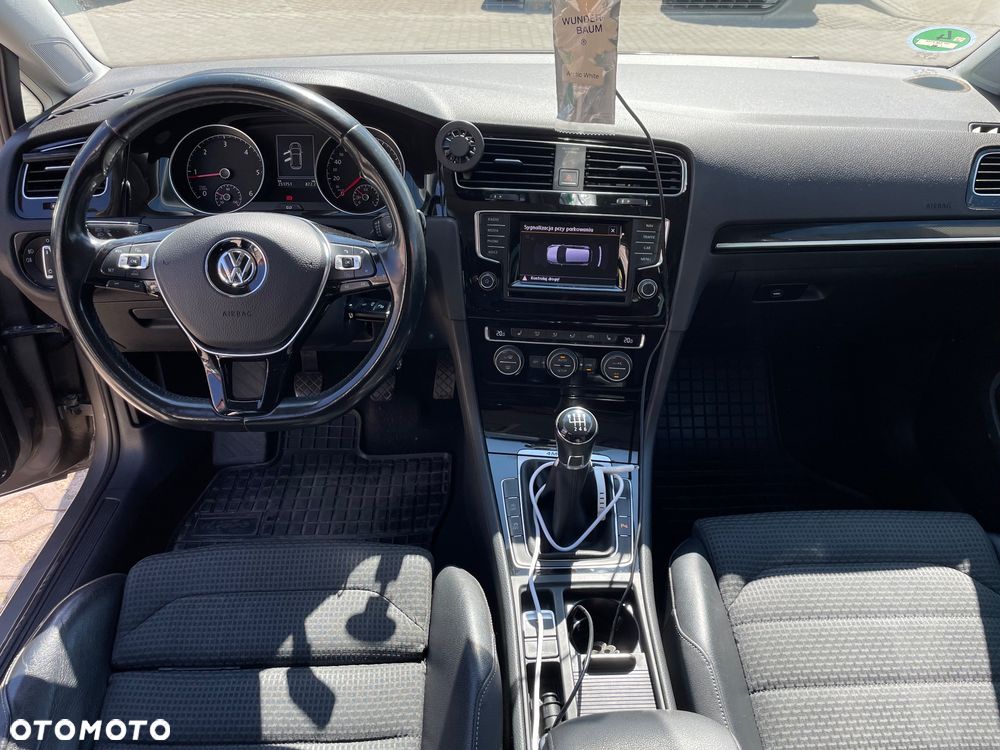 Volkswagen Golf 2.0 BlueTDI 4Motion Highline - 11
