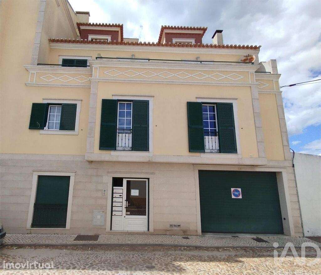 Apartamento T2 em Almeirim de 163,00 m2 - Grande imagem: 3/30