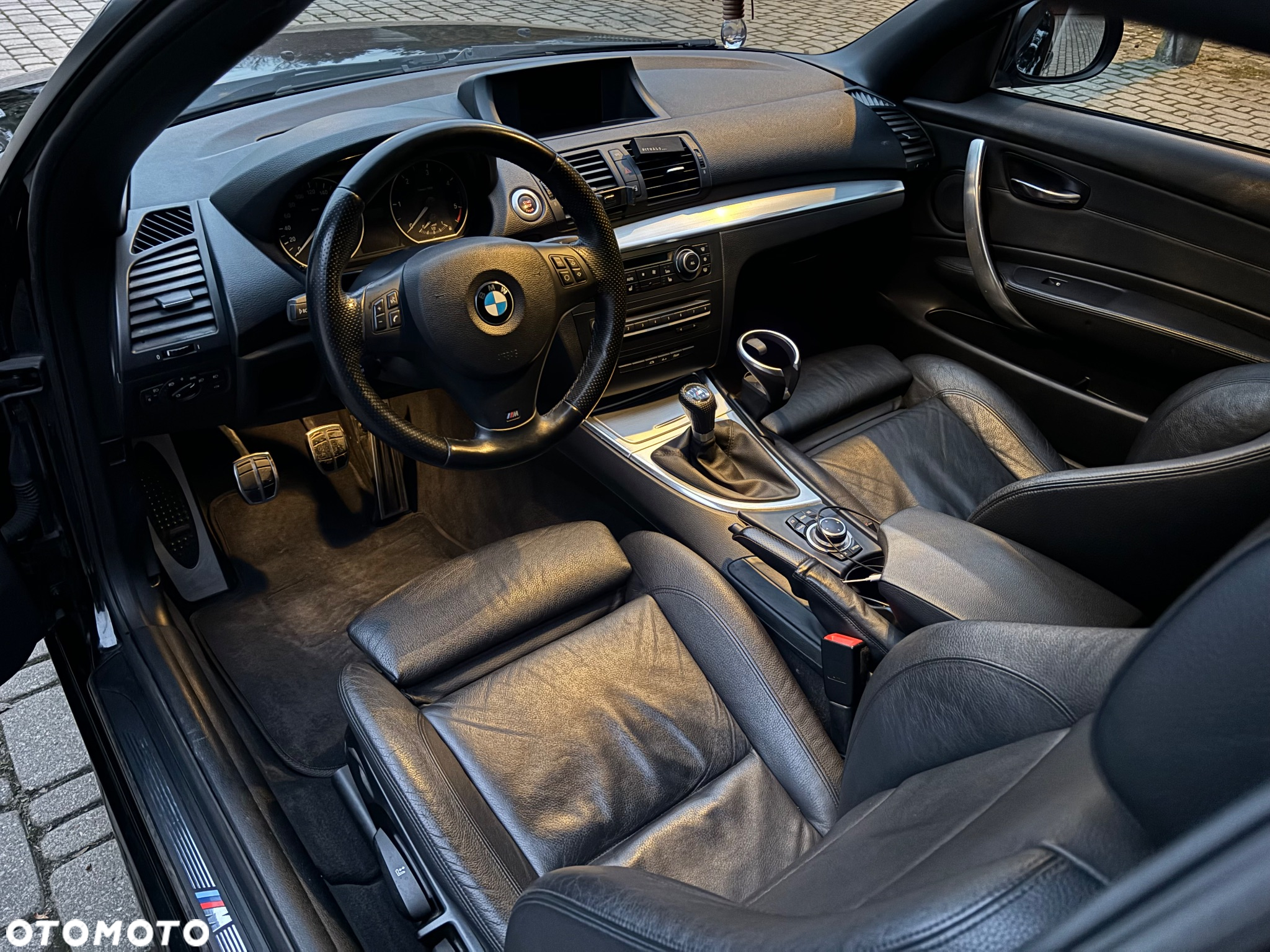 BMW Seria 1 118d DPF - 9