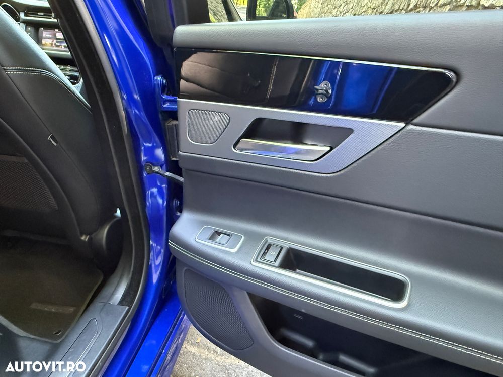 Jaguar XF 25d AWD Aut. R-Sport - 22