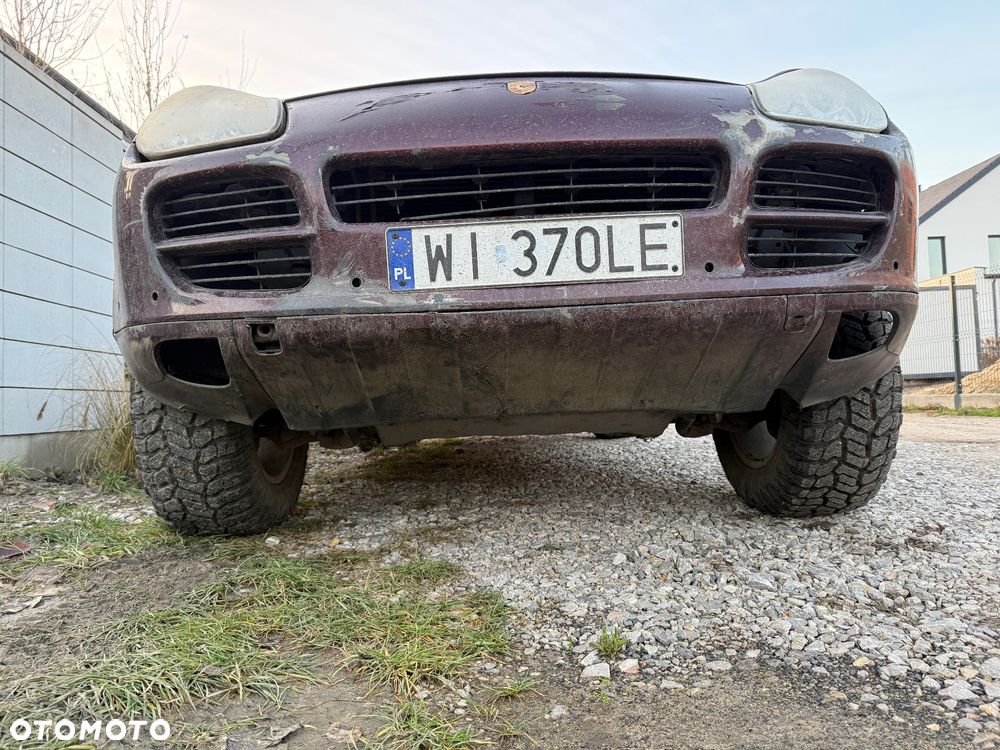 Porsche Cayenne - 4