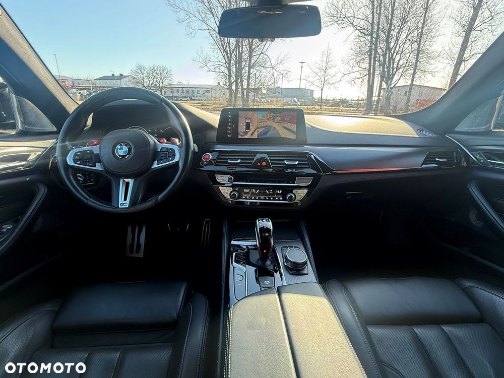 BMW M5 - 12