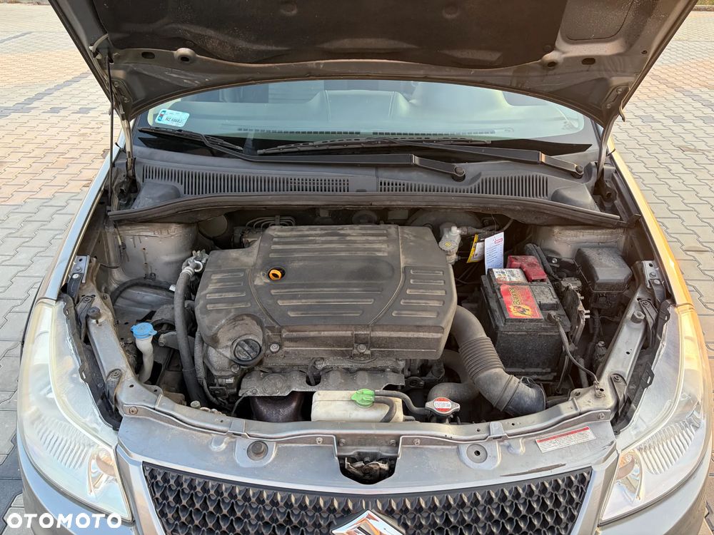 Suzuki SX4 1.6 Comfort 4WD - 19