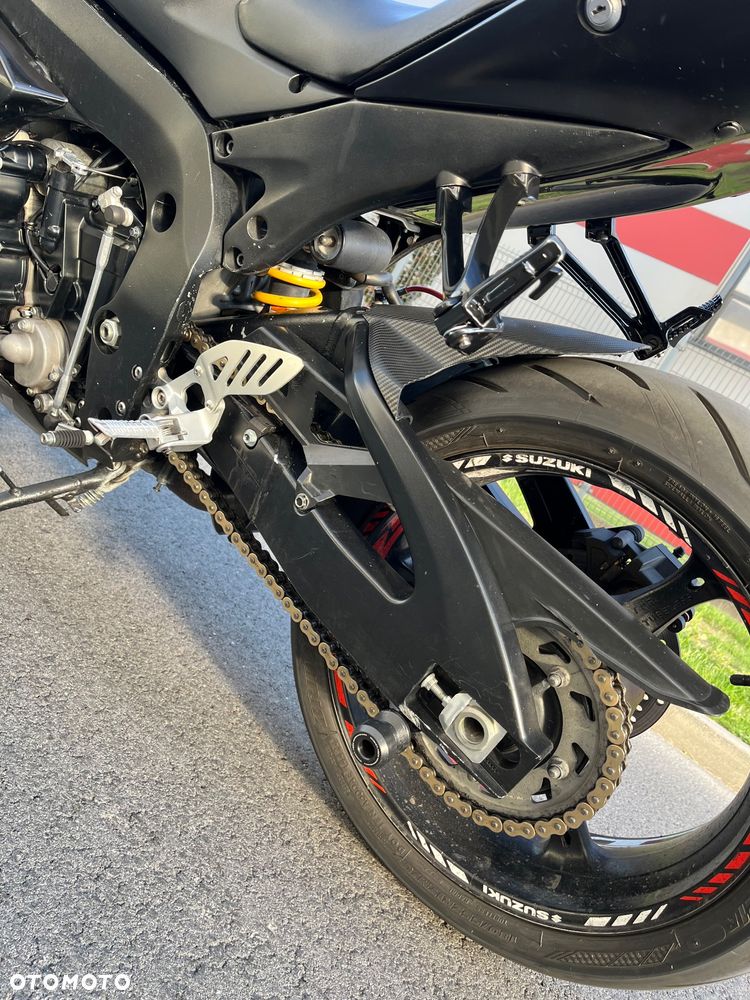 Suzuki GSX-R - 13