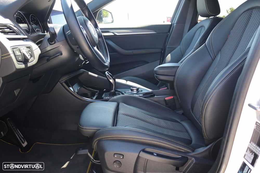 BMW X2 16 d sDrive Auto Pack 50 anos M - 41