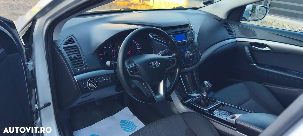 Hyundai i40 i40cw 1.7 CRDi blue Style - 25