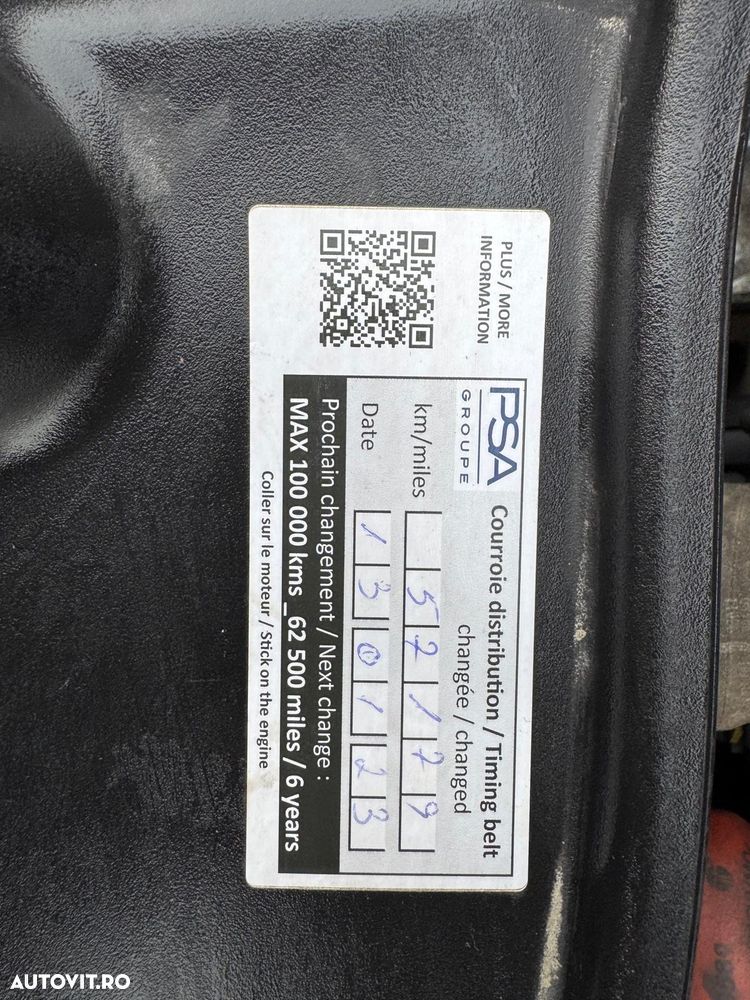 Peugeot 2008 1.2 PureTech Turbo EAT6 S&S Allure - 16