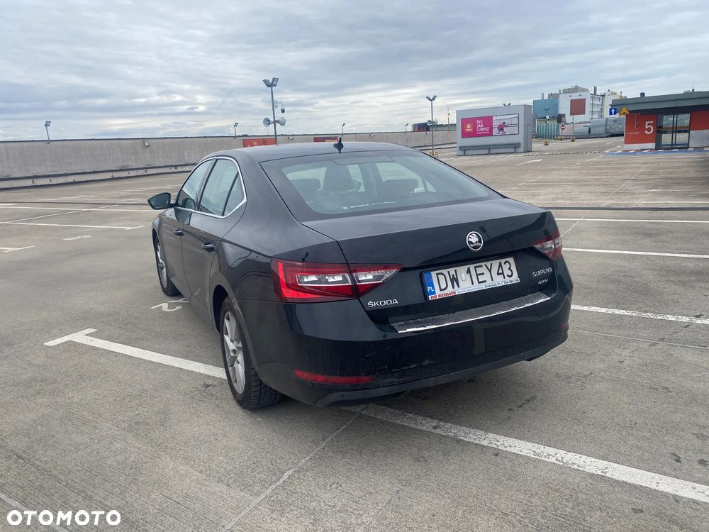 Skoda Superb - 4