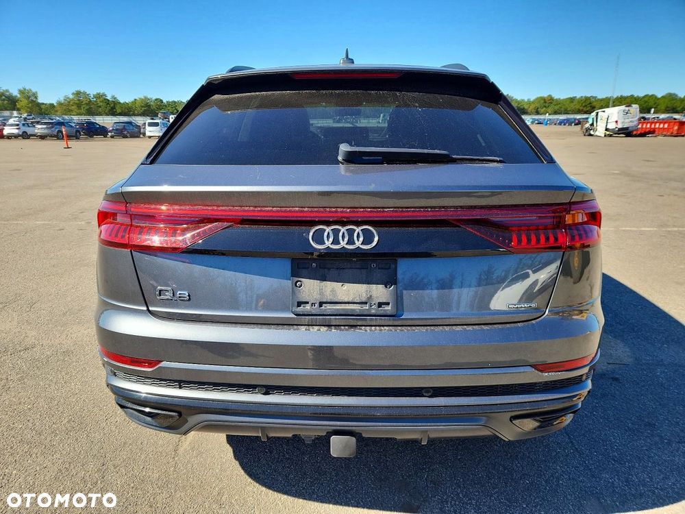 Audi Q8 SUV TFSI quattro 250 kW tiptronic S line business - 6
